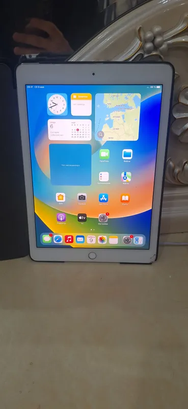I Pad Pro 9.7 wifi cellular 128 gb