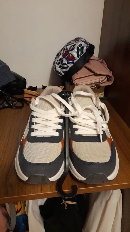 Кроссовки Red TAG новые