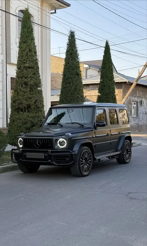 Mersedec benz G63 class 1 Mersedec benz G63 class 1