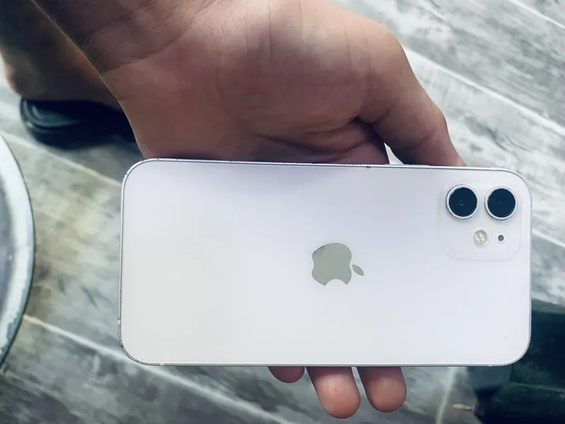 Iphone 12. 1 Iphone 12. 1