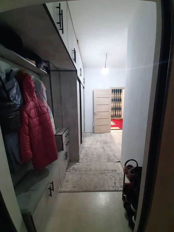 Uy sotiladi 2 xonali