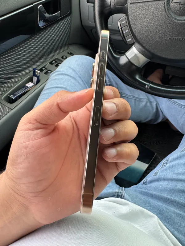 Iphone 16 Pro Max 256 — фото 1