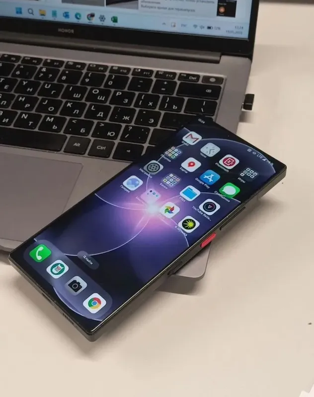 Nubia Z60 Ultra 16+12/1tb 1
