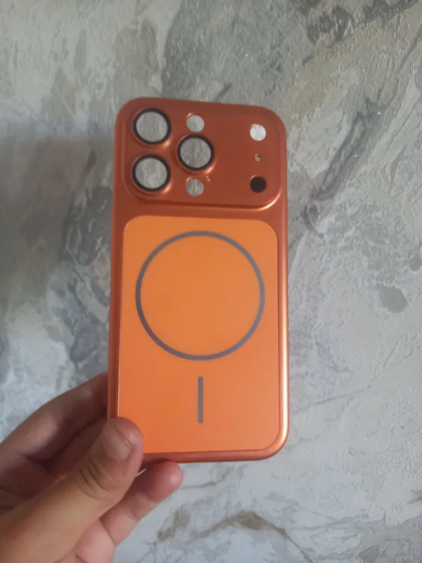 IPhone 14 pro chexol iPhone 17 pro still 1