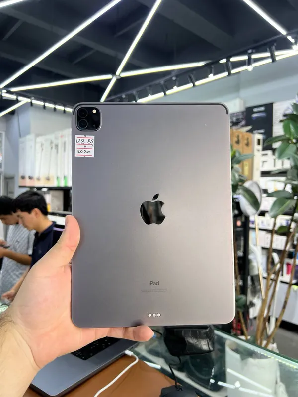 iPad Pro 11-inch 2020 1 iPad Pro 11-inch 2020 1