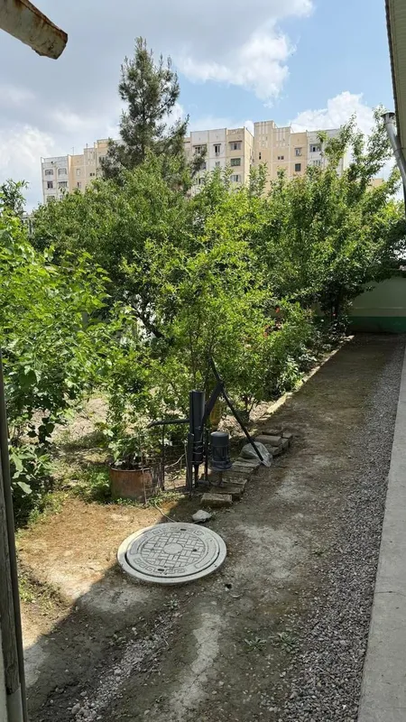 Продаю в центре Сергели земельный участок — фото 1