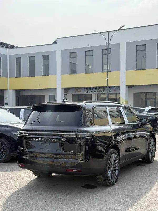 Leapmotor C16 Restyling 2026 Full Hybrid 1 yil rasmiy kafolat — фото 6