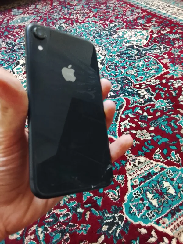 iPhone XR 64 ГБ, идеальное состояние 2 iPhone XR 64 ГБ, идеальное состояние 2
