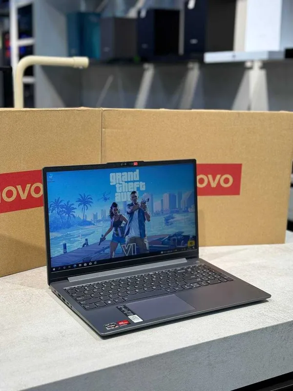 Lenovo IP 3/AMD R5 5625U/DDR4 8GB/SSD NVME 512GB/Display 15'6 FHD IPS — фото 1