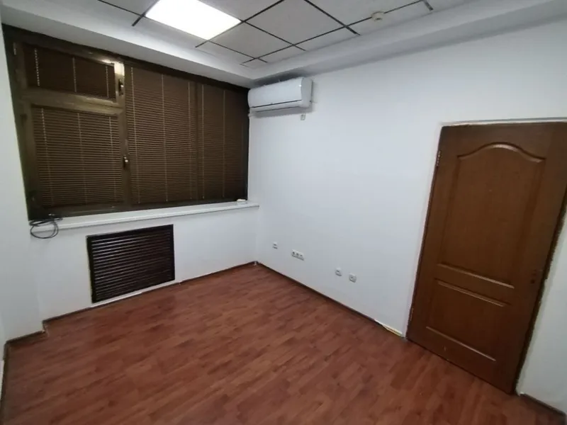Аренда под офис С Мебелью 65кв.м 3 комната Алайский! 1600у.е — фото 4