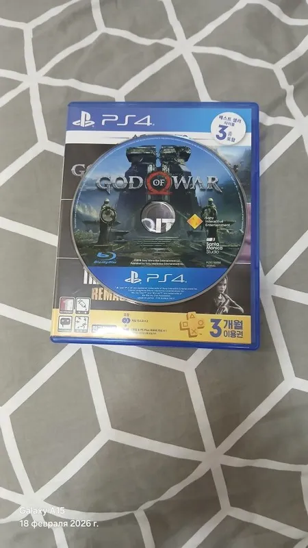 Продаю диск god of war и detroit