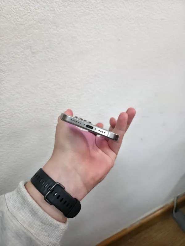 iphone 16 pro max 256Gb 91%  natural titanium 4
