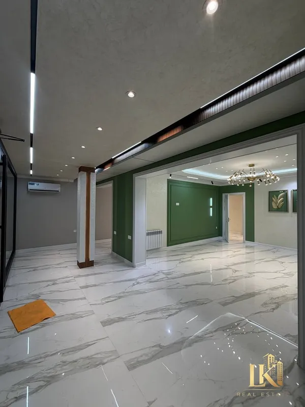Нежилое помещение с готовым арендатором, евроремонт, 88 м² + подвал 20 м² 3