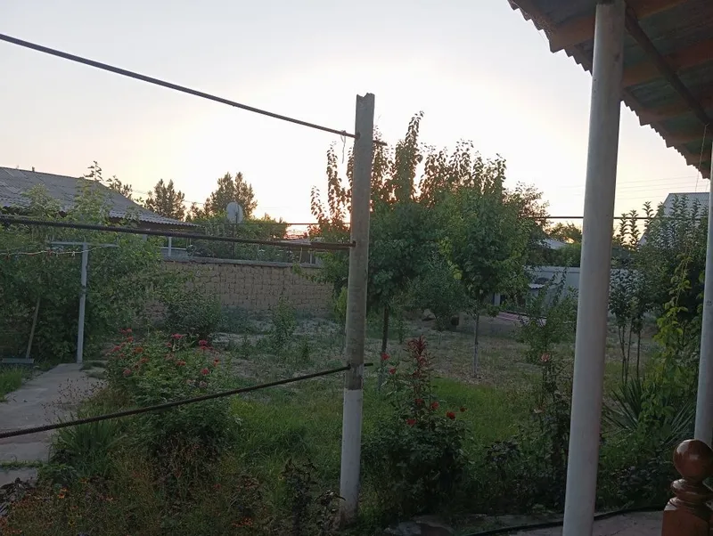 uy sotiladi stochniy 2 uy sotiladi stochniy 2