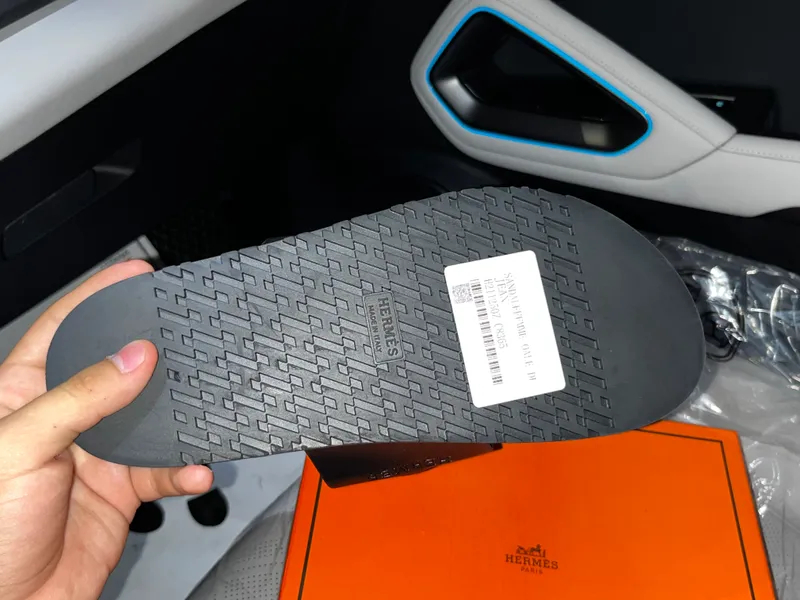 Hermes shippak 8