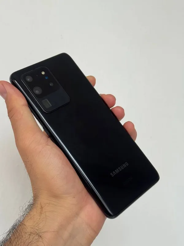 Samsung Galaxy S20 Ultra Samsung Galaxy S20 Ultra