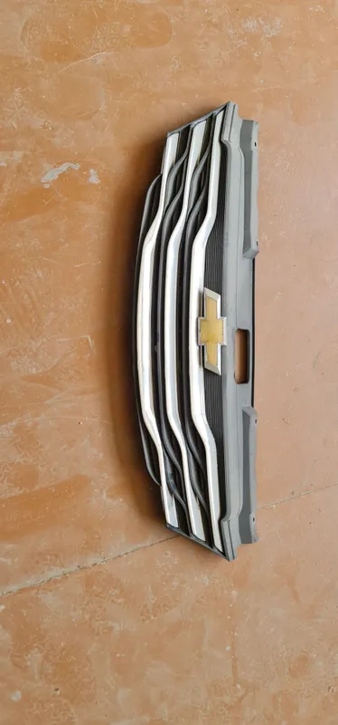 Gentra jentra radiator reshotka решетка радиатора облицовка