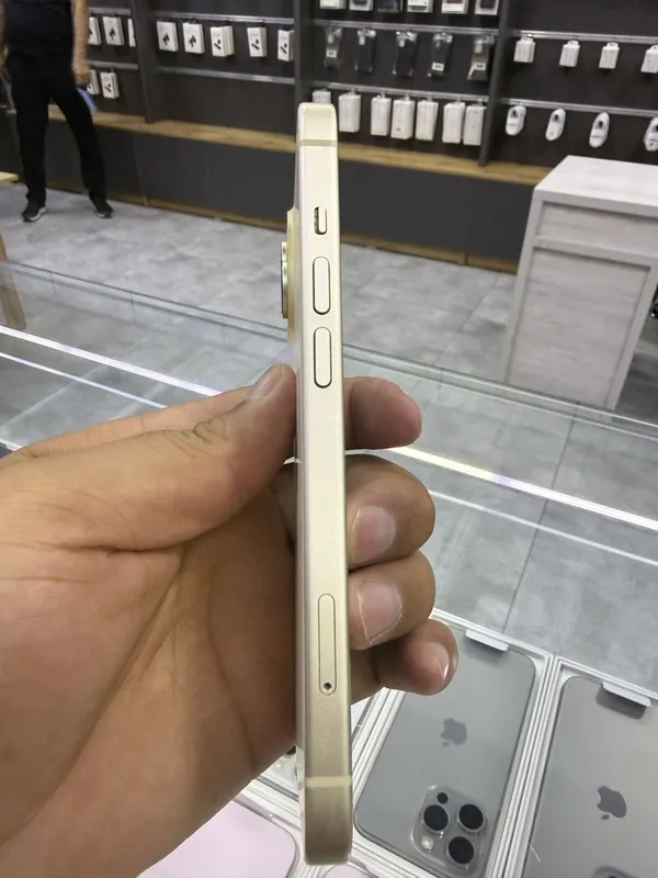 iPhone 15 128gb yellow 2 iPhone 15 128gb yellow 2