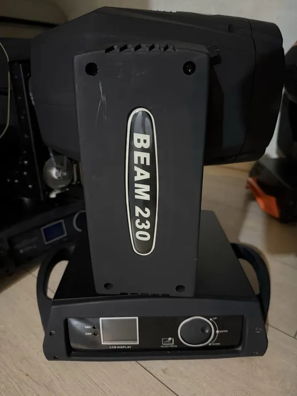 Продаю Beam 230 в рабочем состояни