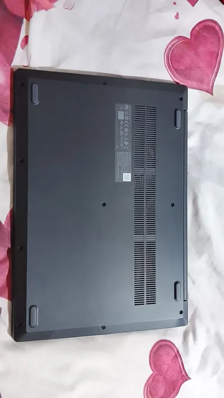 Lenovo 82C3 noutbuk sotiladi 2 Lenovo 82C3 noutbuk sotiladi 2