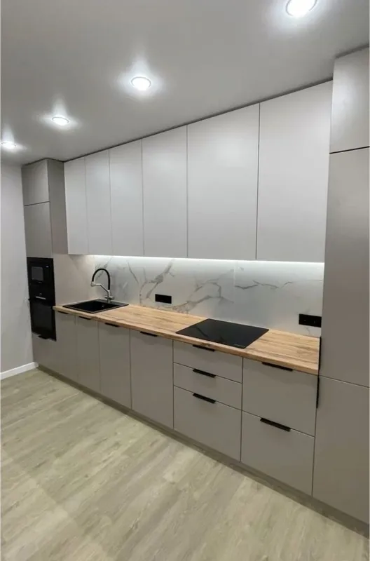Kuxiniy mebel zakazga