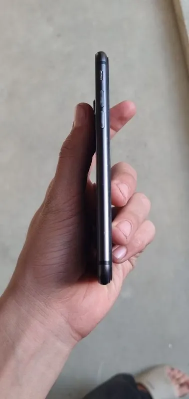 iPhone 8, 64 ГБ, 66% 3 iPhone 8, 64 ГБ, 66% 3