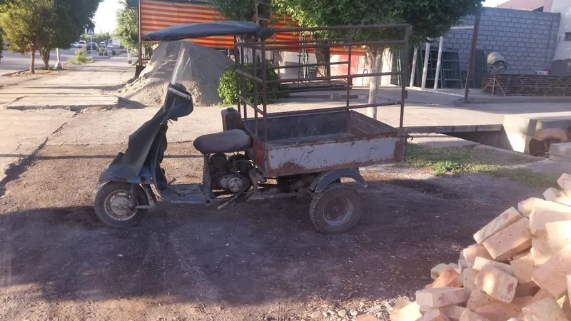 Розгор боп муравей