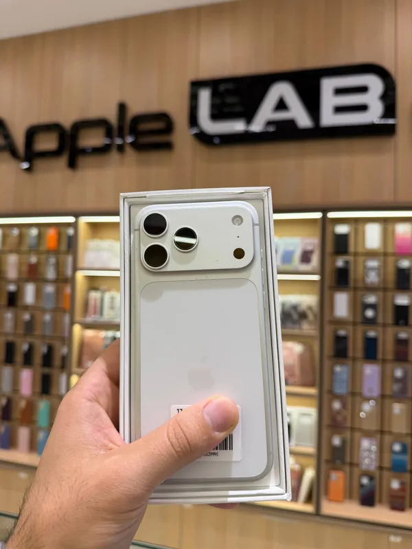 iPhone 17 Pro Max iPhone 17 Pro Max