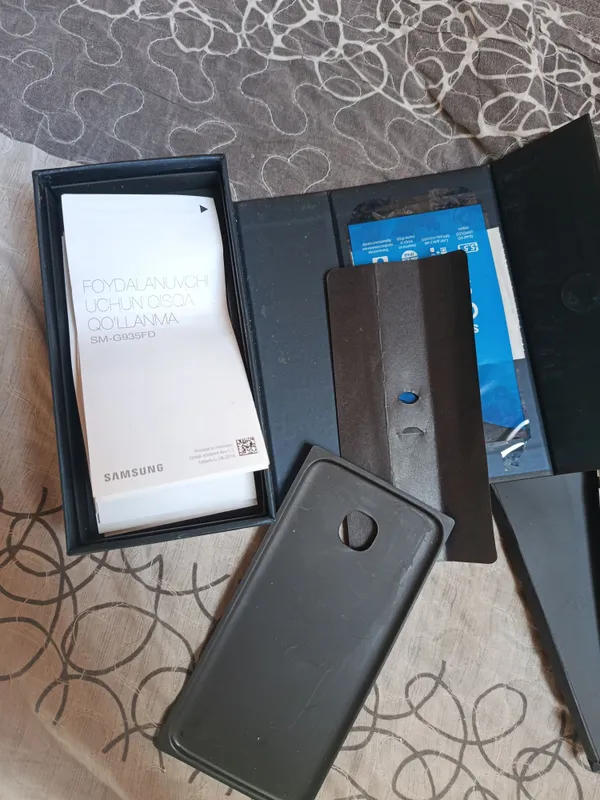 Продам телефон Samsung s7 экран разбитый 2 Продам телефон Samsung s7 экран разбитый 2