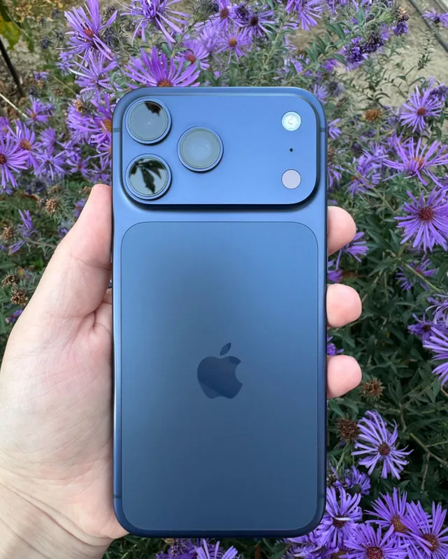 iPhone 17 Pro Max, Deep Blue, 2TB, Dual eSIM 2 iPhone 17 Pro Max, Deep Blue, 2TB, Dual eSIM 2