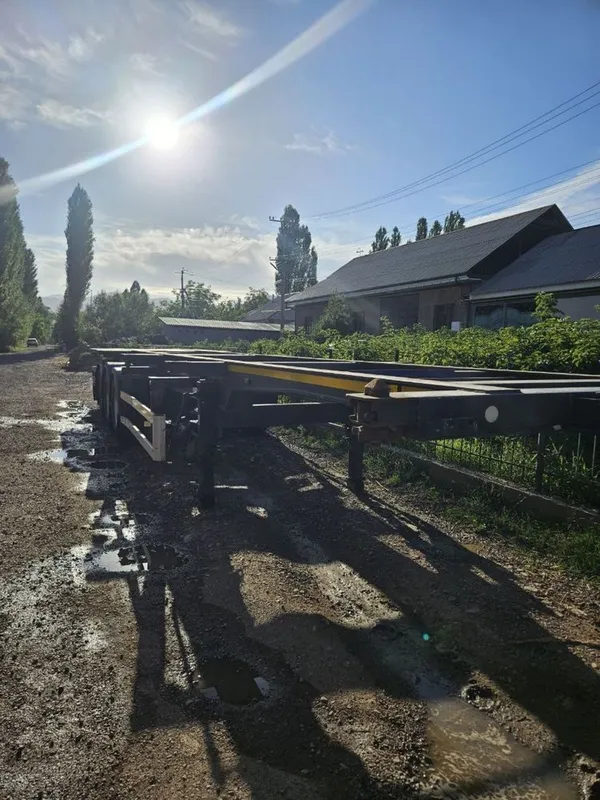 Полупритсеп Контейнеравоз WIELTON 2