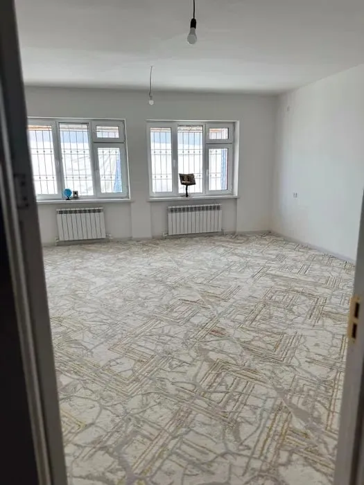 2-комнатная квартира, 66 м2, Янгиҳаёт 3