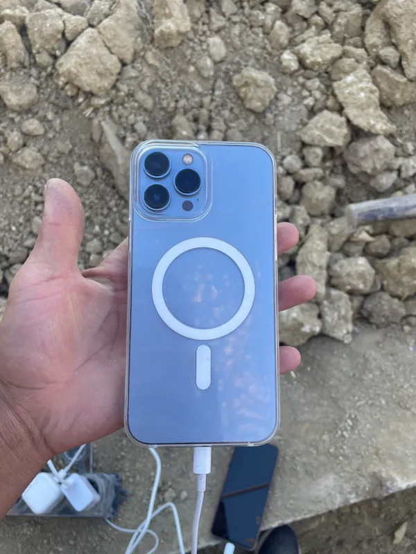 iPhone 13 Pro Max 2
