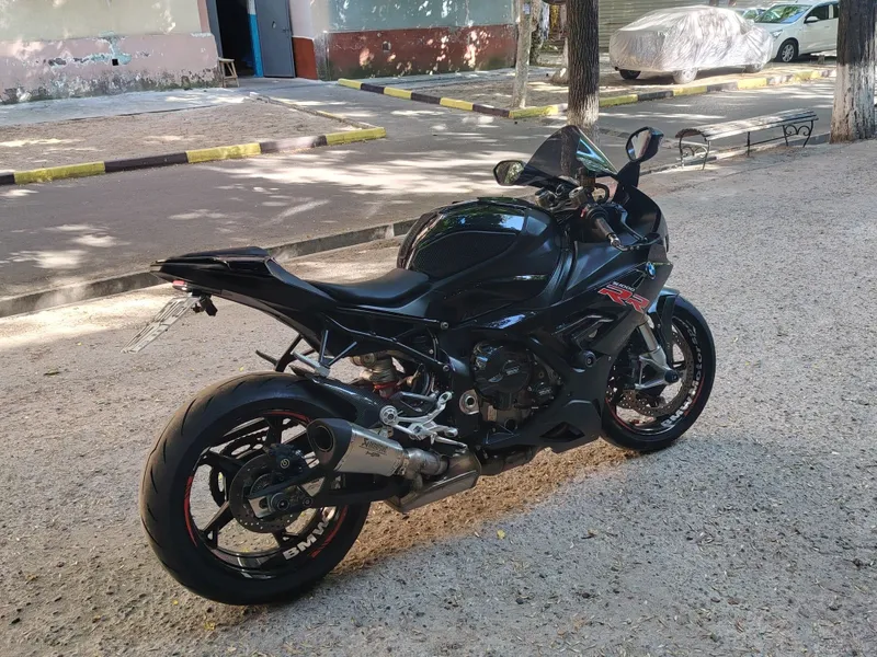 Продаю BMW S1000RR 5 Продаю BMW S1000RR 5