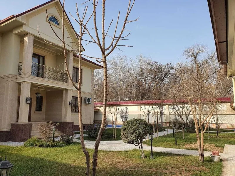 Продажа Дома - 10 соток, ул. БИЙ (Центр Луначарского), 1-ая линия — фото 1