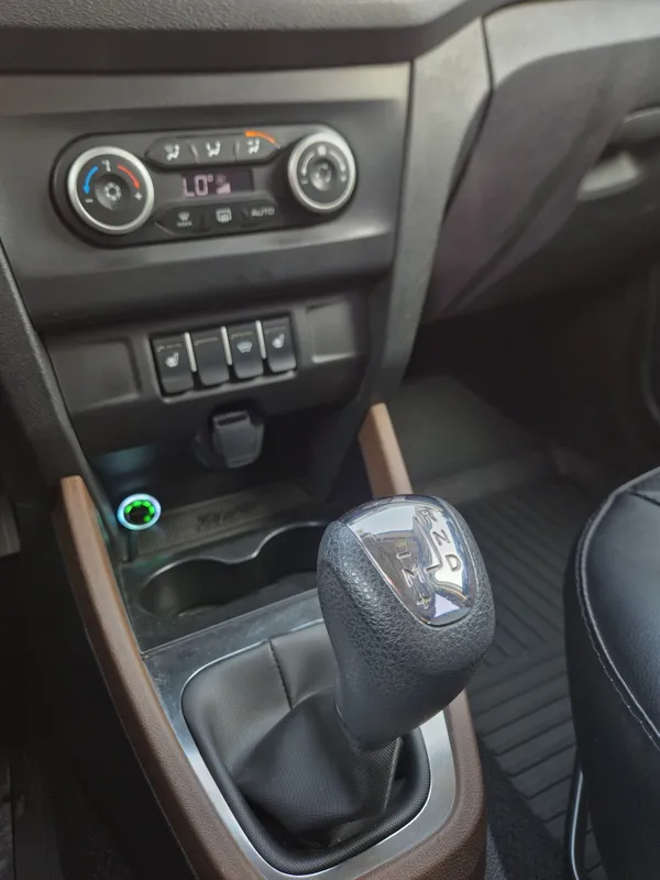 Lada X Ray 2020yil 1.8 motor Avtomat — фото 6