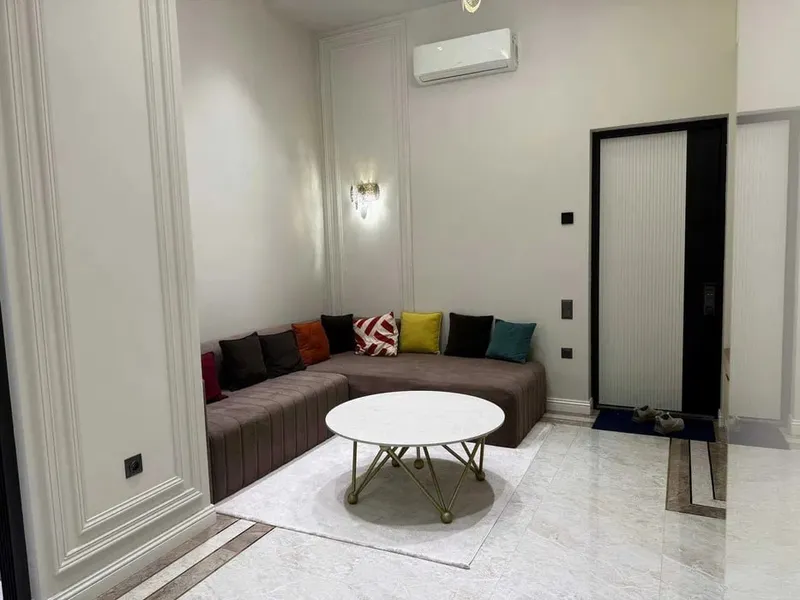 СРОЧНАЯ ПРОДАЖА: 2/2/4, 43 м², ЖК Yunusabad Residance (Юнусабад)