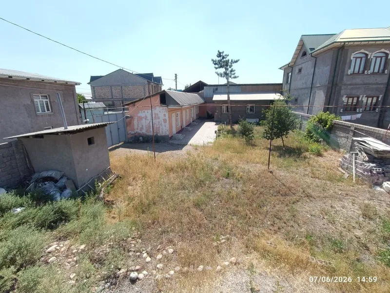 Uy sotiladi 6 sotiq 4 xona uyi bor — фото 6
