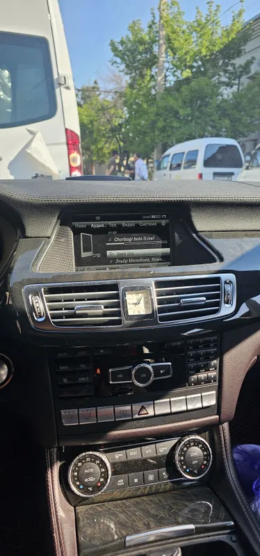 Mafon manitor mercedes w218 1 Mafon manitor mercedes w218 1