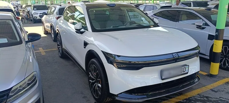 Zeekr 7 x сотилади 1 Zeekr 7 x сотилади 1