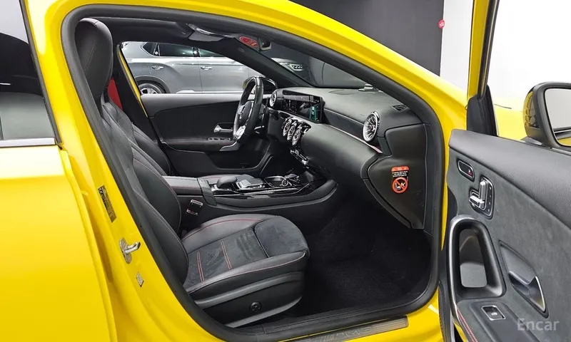 Mercedes-Benz A-Class AMG A45 4MAITC+ Hatchback 6