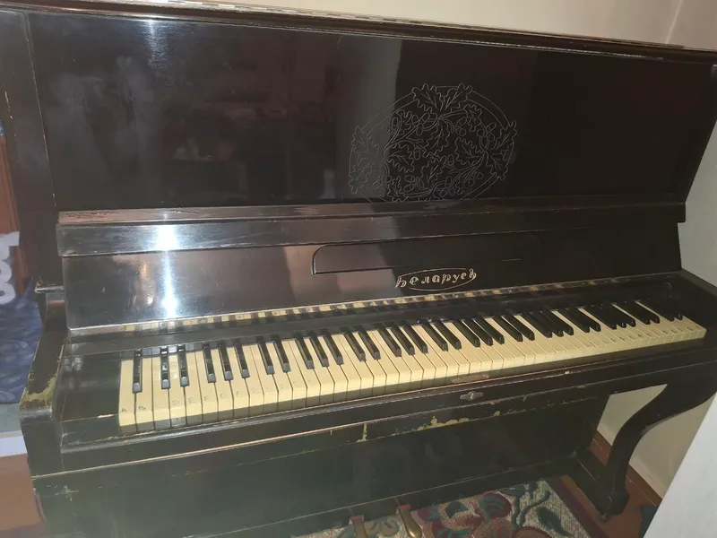Belarus pianinosi sotiladi 6 Belarus pianinosi sotiladi 6