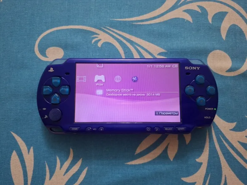 Sony PSP 2000 Blue 3 Sony PSP 2000 Blue 3