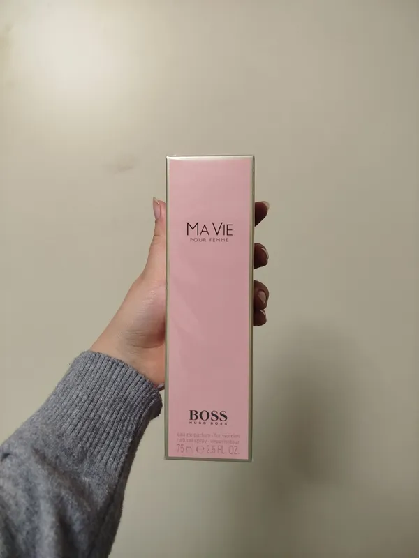 духи MaVie Pour Femme от Huggo Boss
