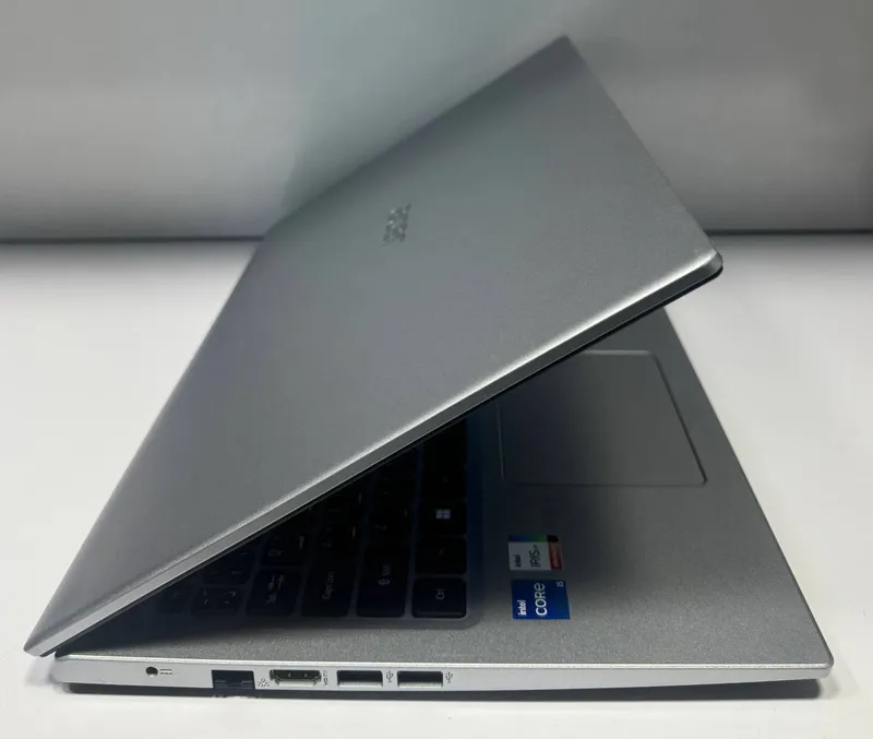 Acer ноутбук 5 Acer ноутбук 5