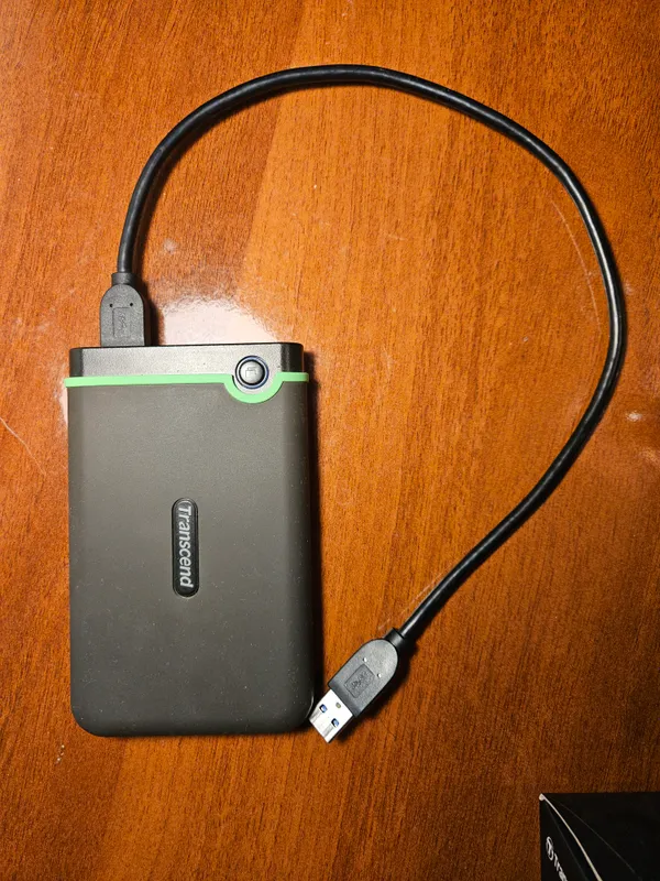 1 TB внешный жесткий диск Transcend