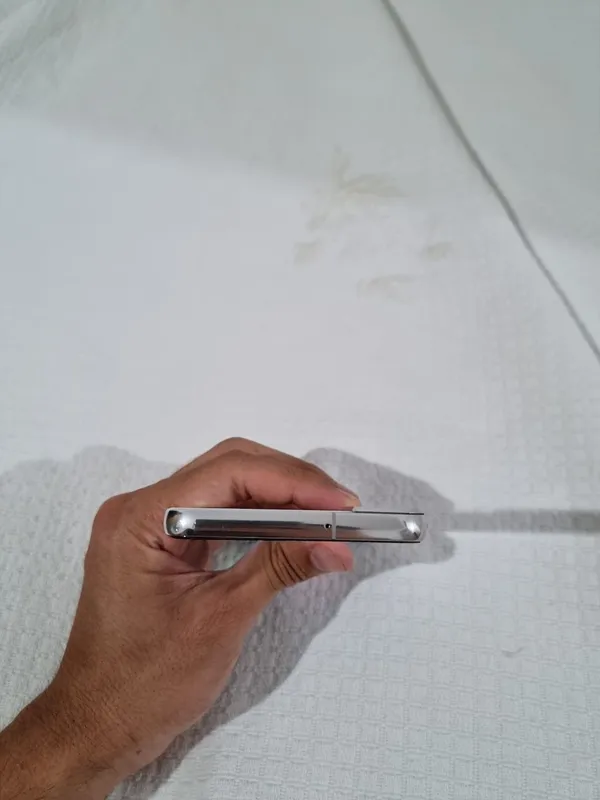 Samsung s22 Plus 5G 3 Samsung s22 Plus 5G 3
