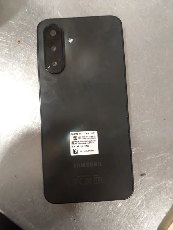 Samsung A17 Telefoni 1 Samsung A17 Telefoni 1