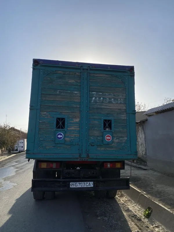 Zel sotiladi manzil Jizzax shaxar Ravvaliq maxalasi — фото 1
