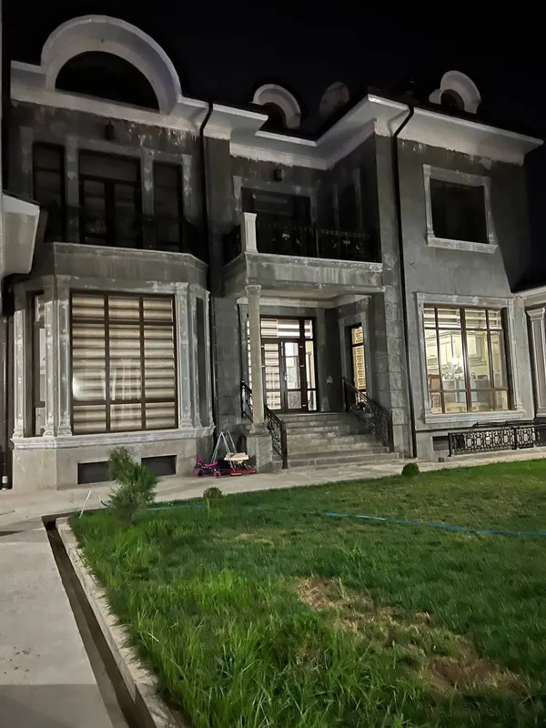 14-комнатная квартира, 300 м², Олмазор 7